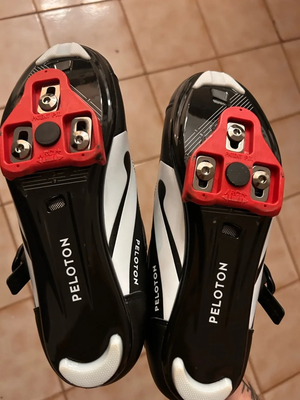 Peloton Cycling Shoes Size 6 - Picture 2 of 4